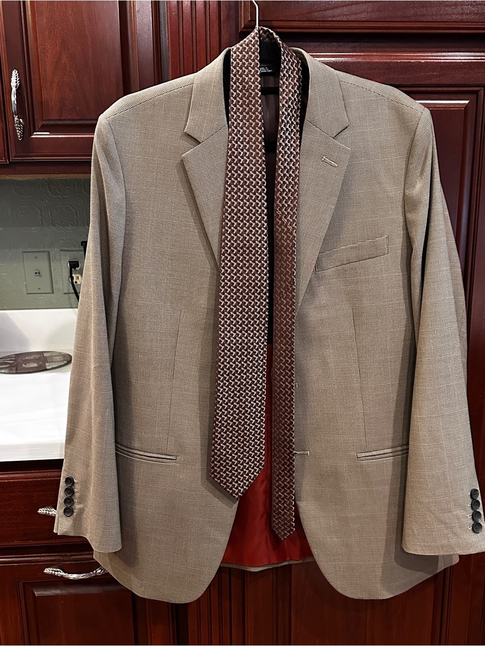J.M. Haggar 42R blazer with Jos A. Bank Tie